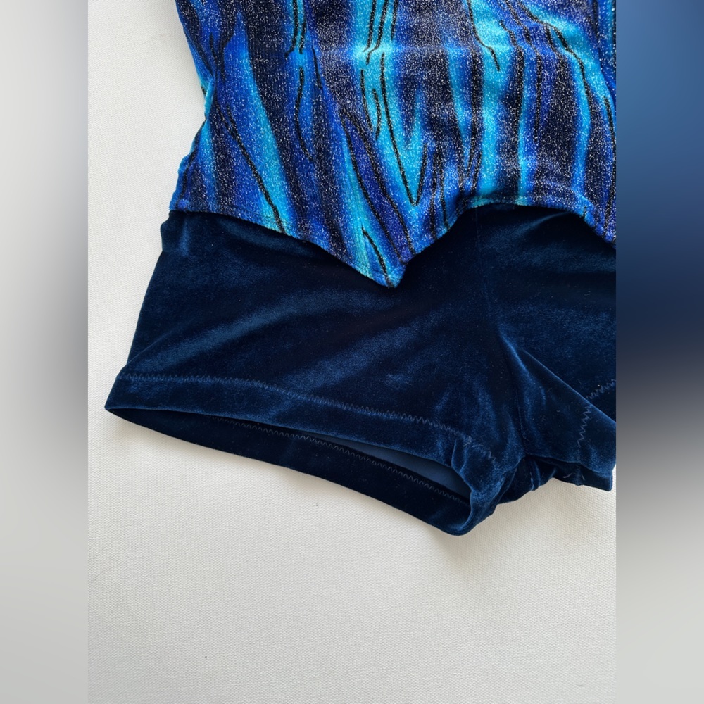 Figure Skating/Dance Wear - Halter Short One Piece-Blue-Scrunchie- Size 12 (Est) - Picture 2 of 11